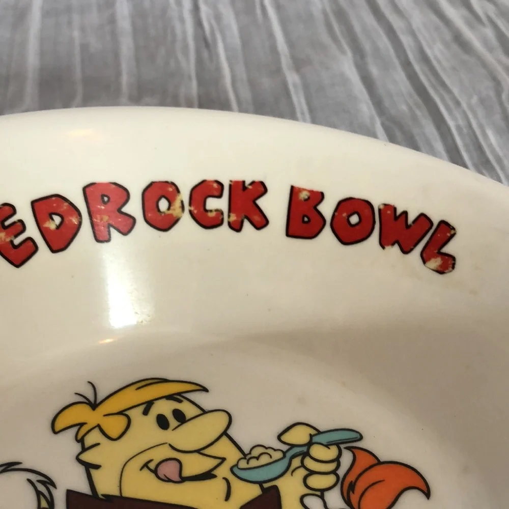 Vintage Flintstones Pebbles plastic cup & bowl & Barney & Dino water squirters - Picture 10 of 16